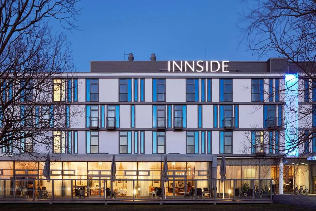 Innside by Melia Bremen — hoofdfoto