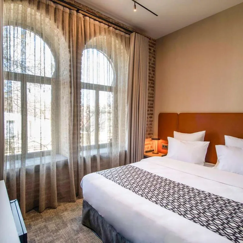Qarvasla Hotel, hoofdfoto
