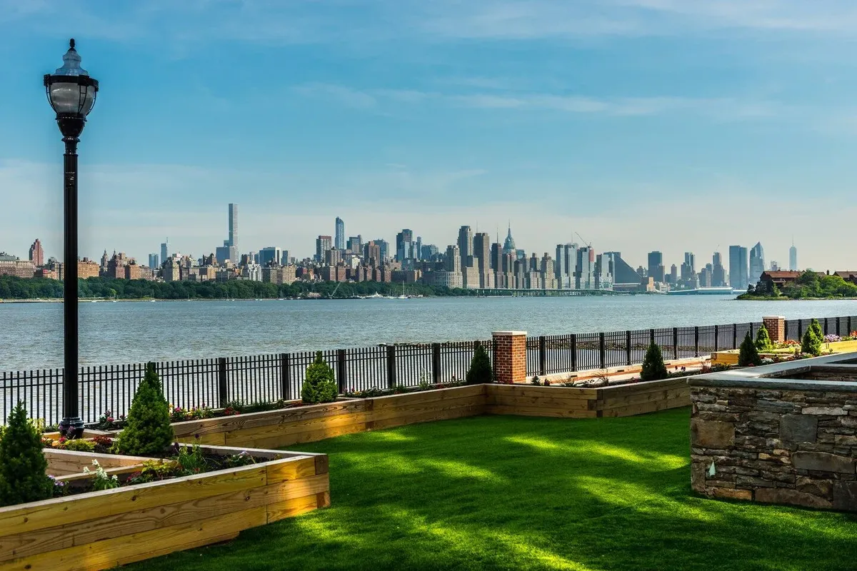 Hotel Courtyard Edgewater Nyc Area — hoofdfoto