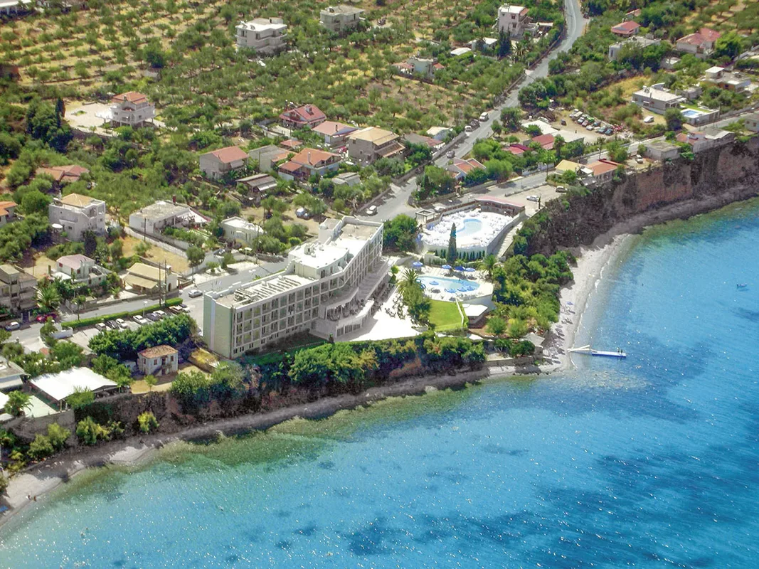 Messinian Bay Hotel — hoofdfoto