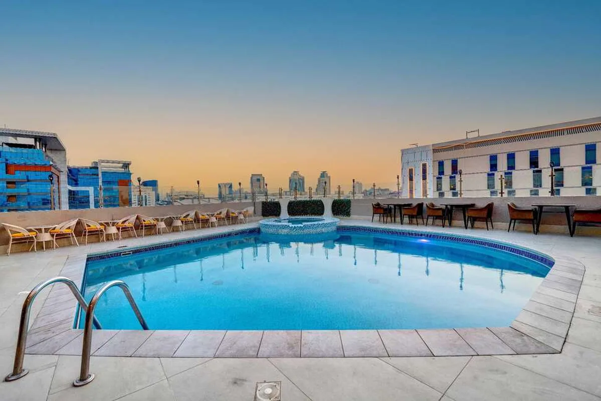Howard Johnson Plaza By Wyndham Dubai — hoofdfoto