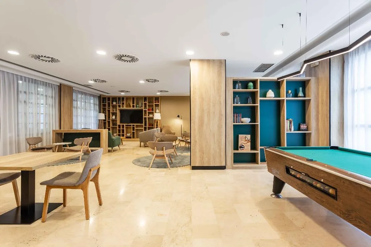 Hotel Oroel — hoofdfoto