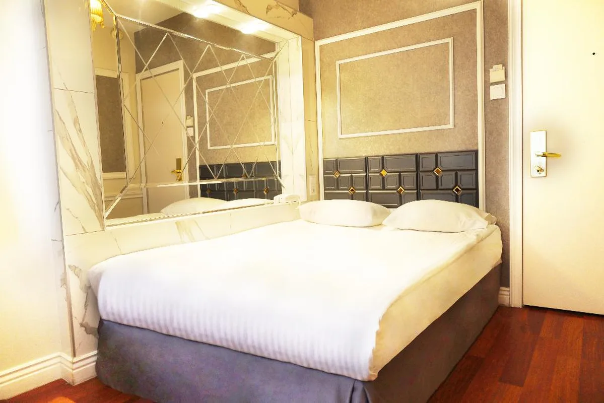 Bakirkoy Tashan Business & Airport Hotel — hoofdfoto