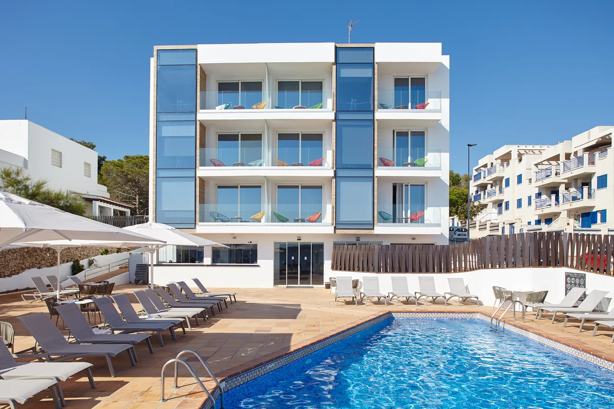 Sol Bahía Ibiza Suites — hoofdfoto