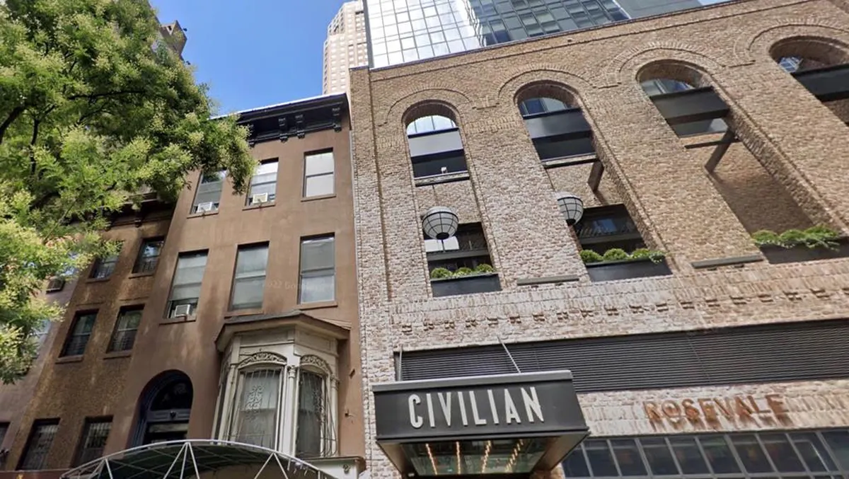 Civilian — hoofdfoto