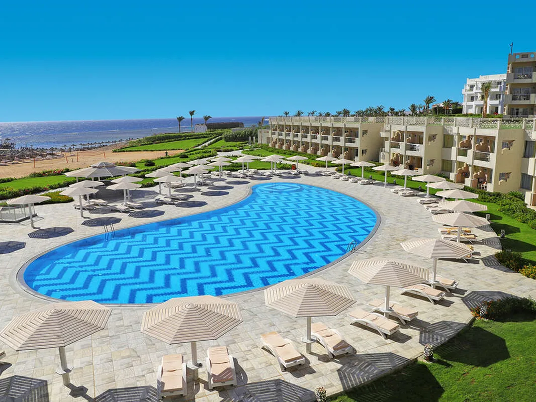 Sirena Beach Resort — hoofdfoto