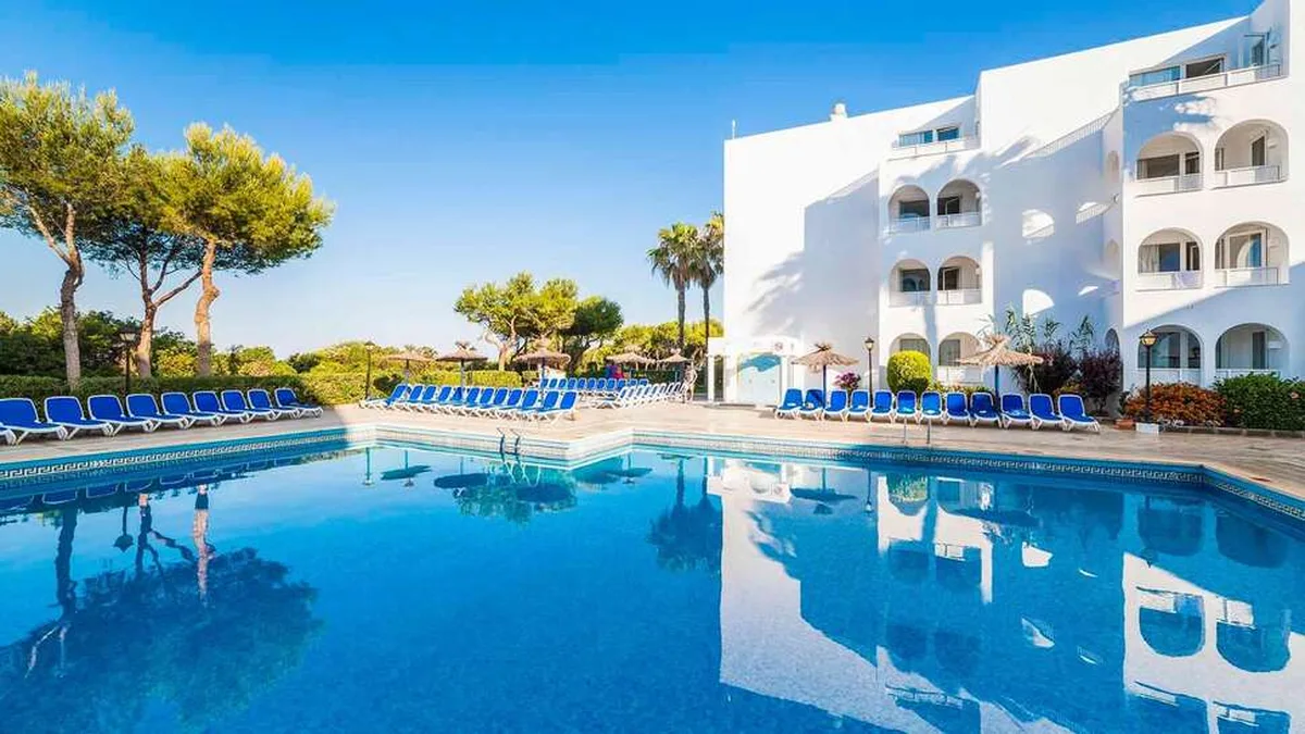 Globales Lord Nelson adults only, hoofdfoto