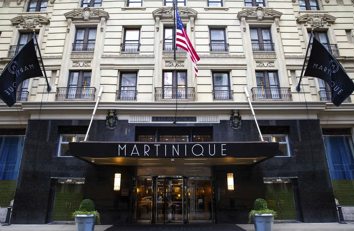 Martinique New York on Broadway Curio Collect — hoofdfoto