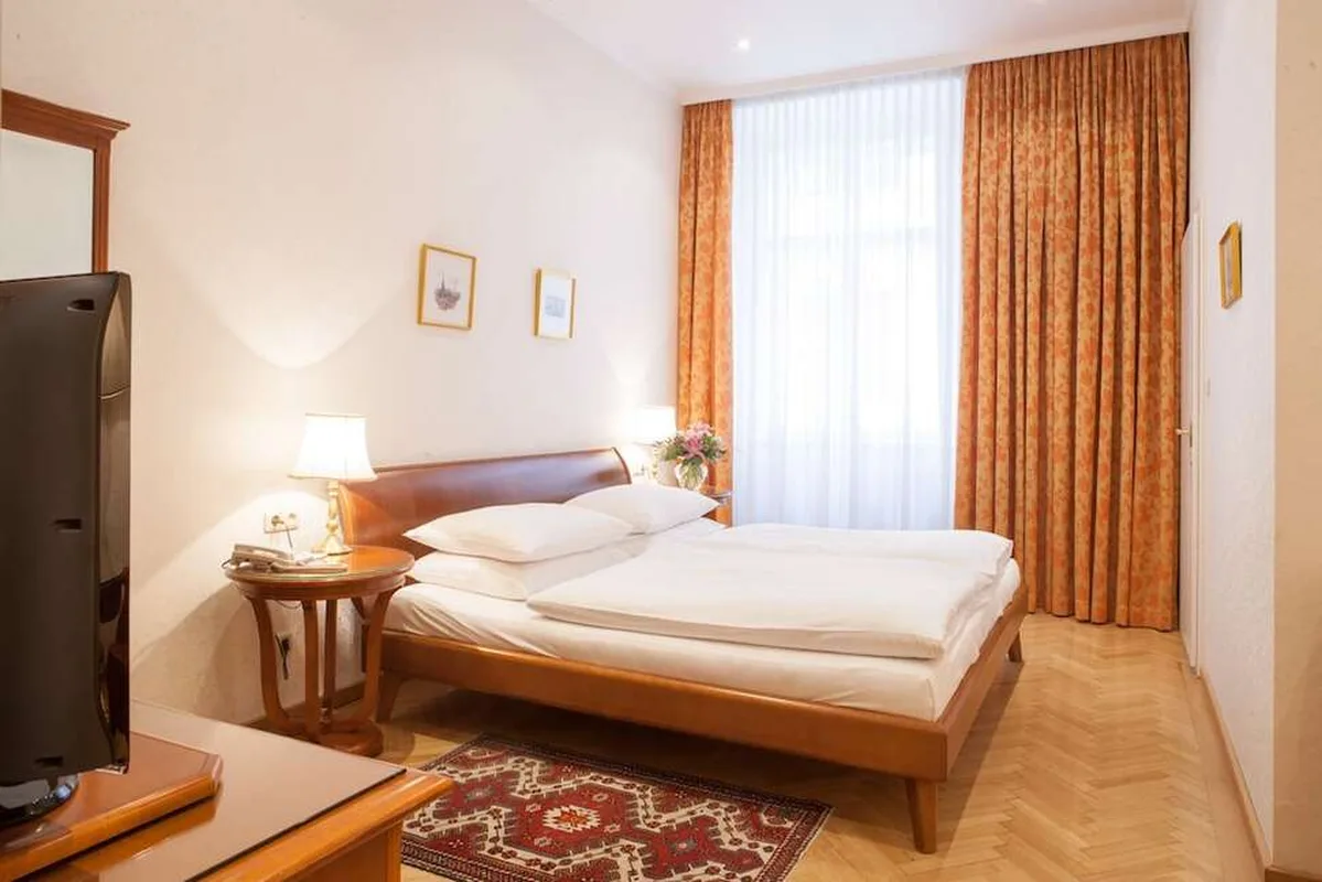 Hotel Kaiserin Elisabeth — hoofdfoto