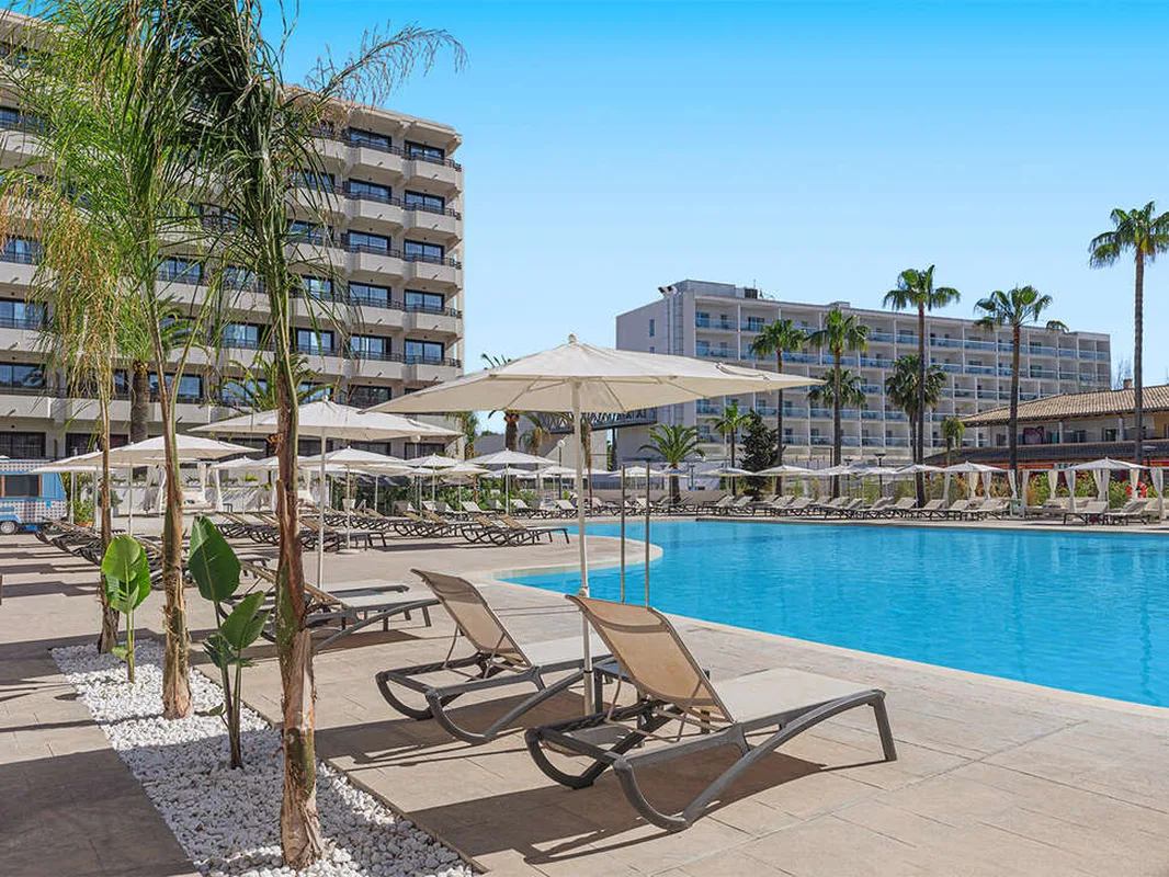 Innside by Melia Alcudia — hoofdfoto