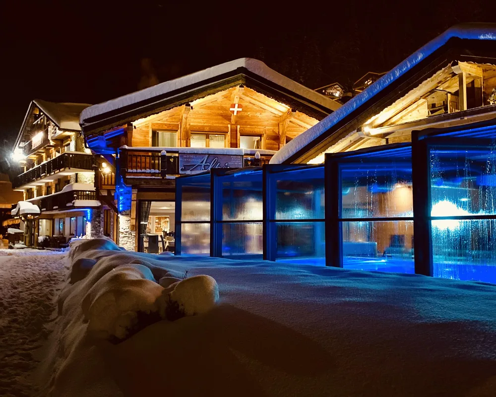Chalet Hotel Alpina, hoofdfoto