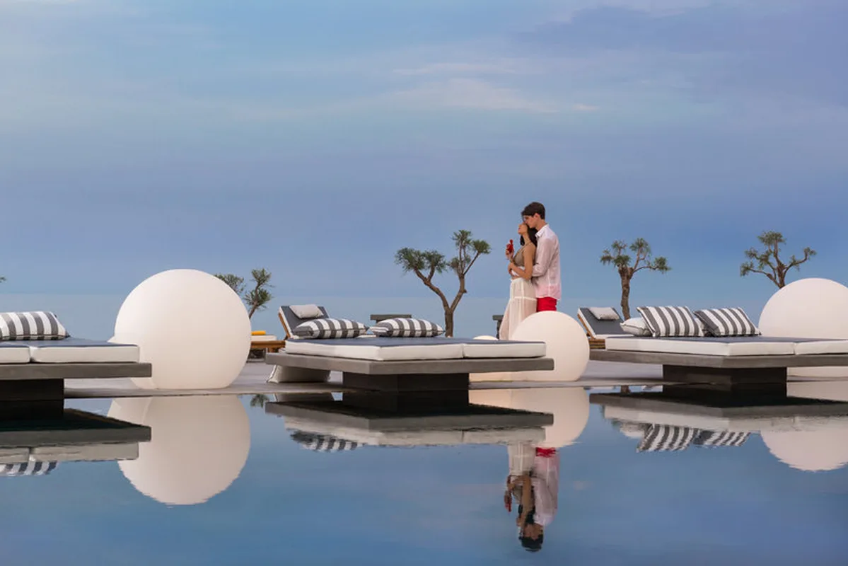 Nikki Beach Resort & Spa Santorini — hoofdfoto
