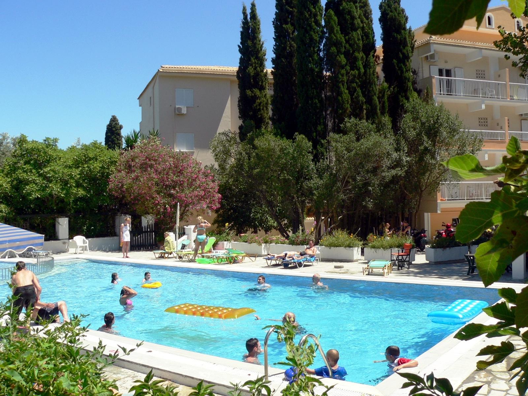 Hotel Ipsos Beach — hoofdfoto