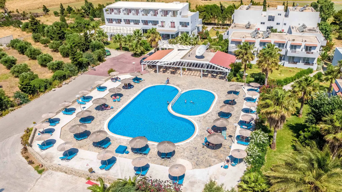 Evripides Village — hoofdfoto