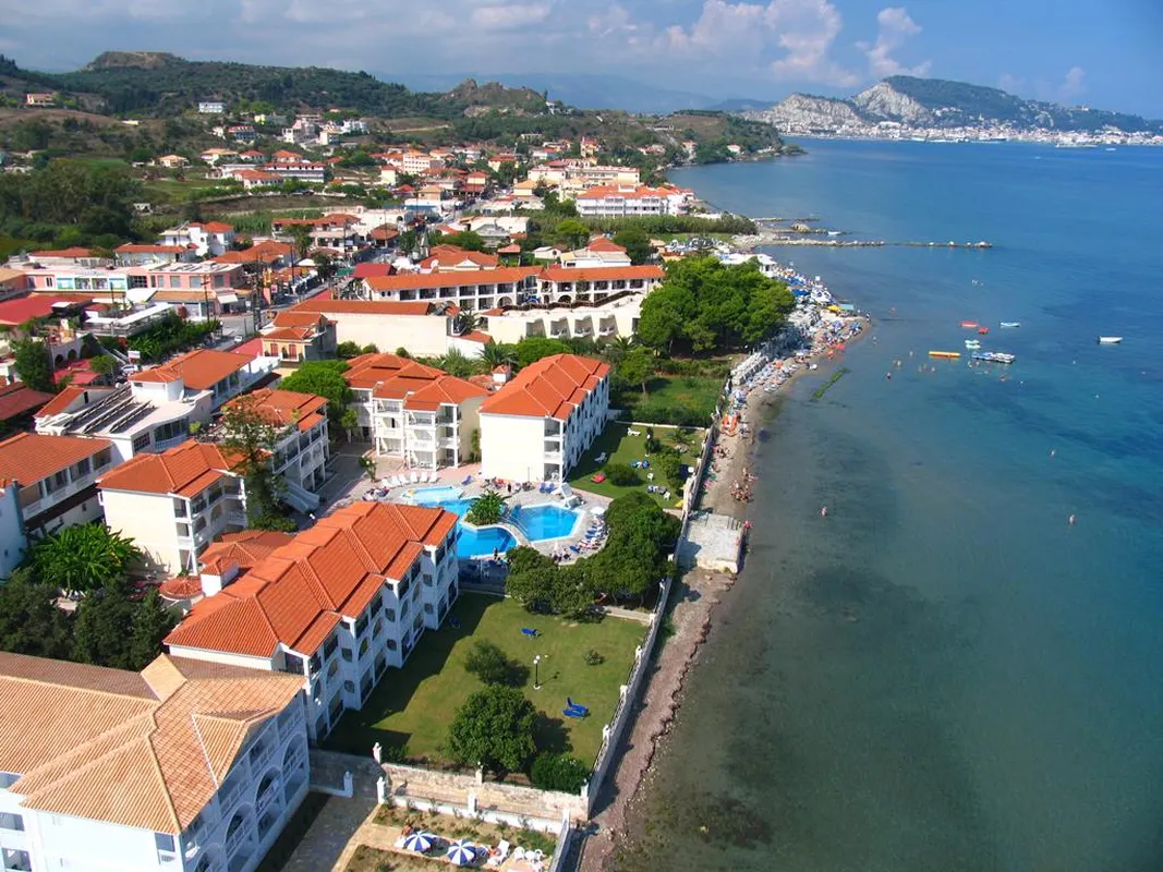 Porto Iliessa — hoofdfoto