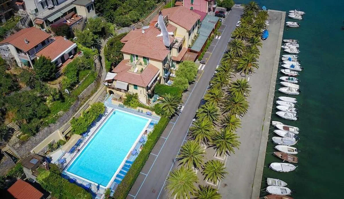 Hotel Della Baia — hoofdfoto