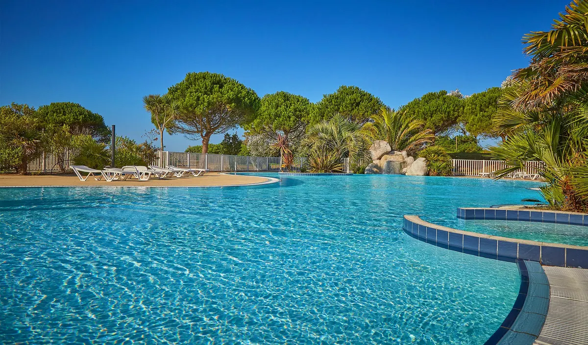 Camping La Baie De Kernic — hoofdfoto