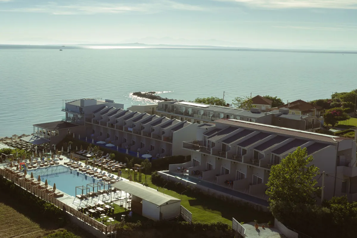 Golden Coast Resort, hoofdfoto