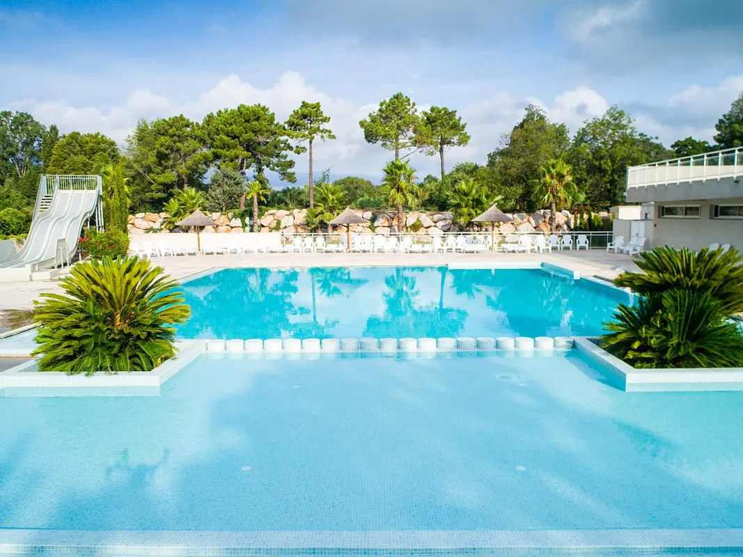 Camping Les Pins — hoofdfoto