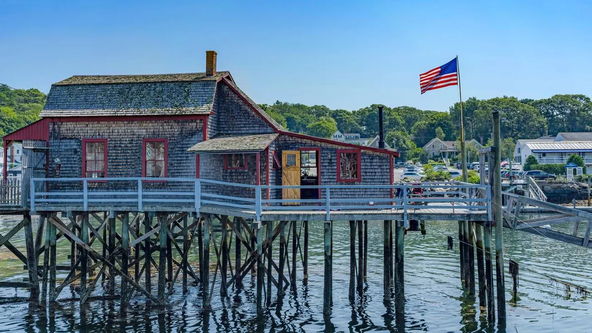 A Northeast Exploration — hoofdfoto