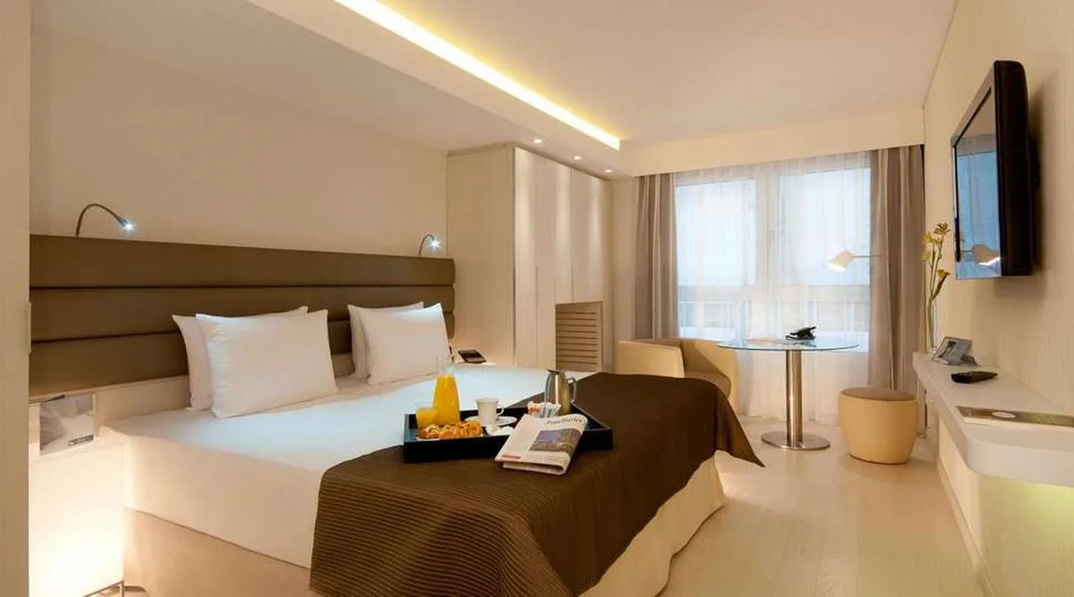 Eurostars Book Hotel — hoofdfoto