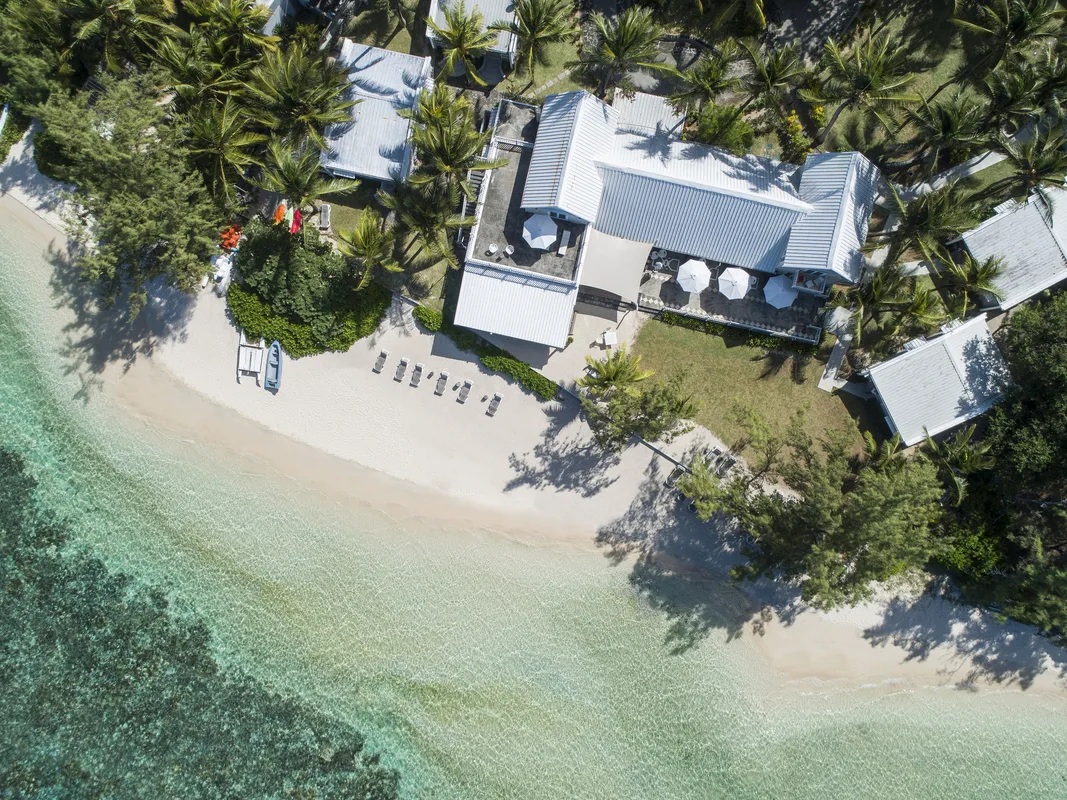 Astroea Beach — hoofdfoto