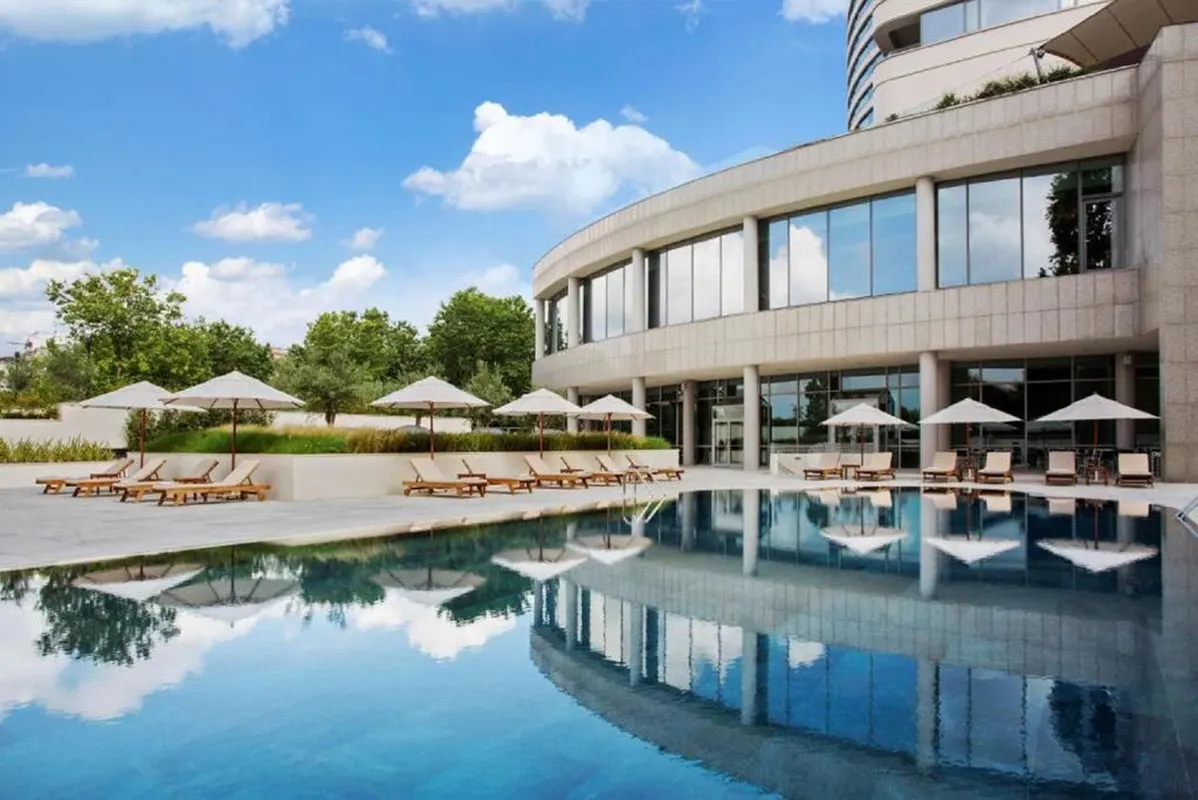 Conrad Istanbul Bosphorus — hoofdfoto