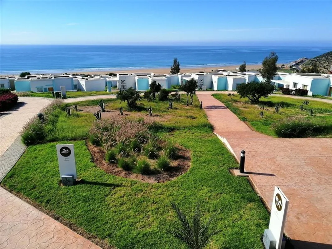 Lunja Village, hoofdfoto