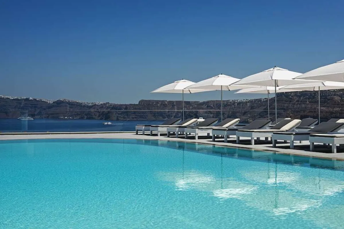 Acroterra Rosa Luxury Suites & Spa, hoofdfoto