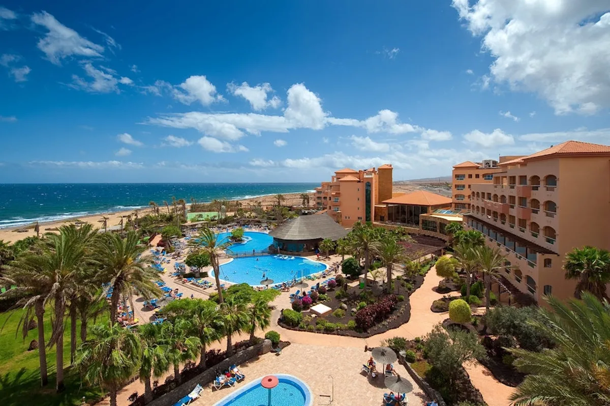 Elba Sara Beach & Golf Resort — hoofdfoto