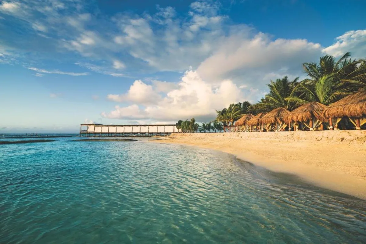 Hotel El Dorado Seaside Suites — hoofdfoto