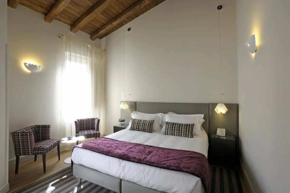 Trevi Palace Luxury Inn — hoofdfoto