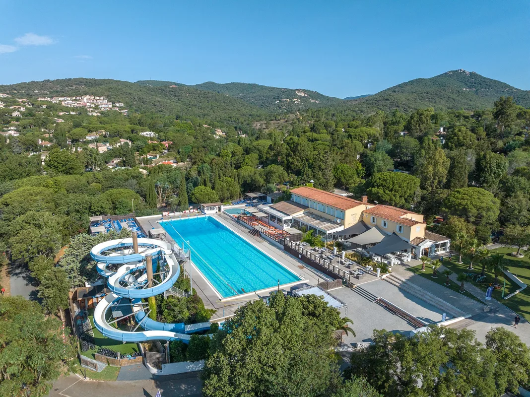 Camping Le Domaine Des Naïades — hoofdfoto