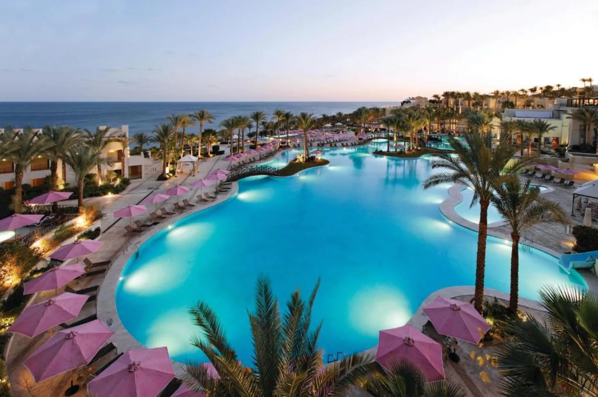 Grand Rotana Resort & Spa, hoofdfoto