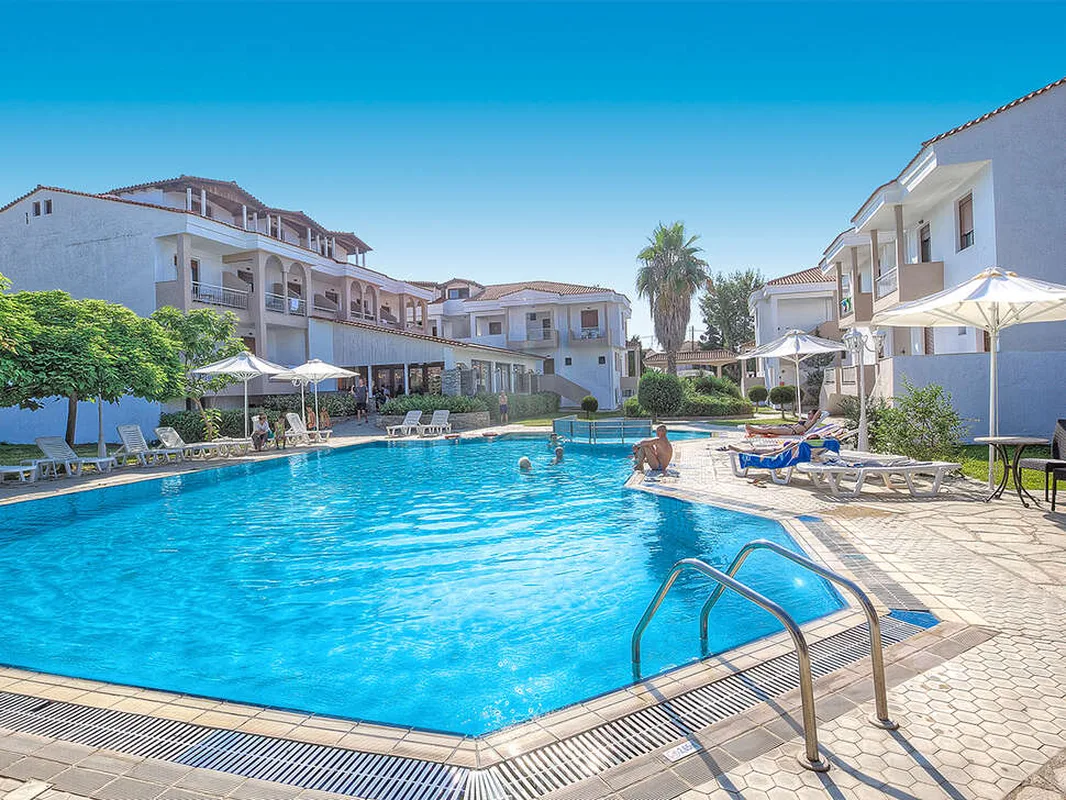 Acrotel Lily Ann Village, hoofdfoto