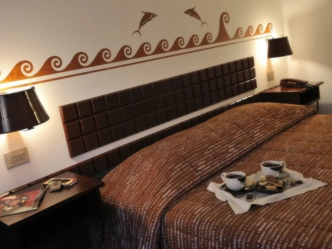 Etruscan Chocohotel, hoofdfoto