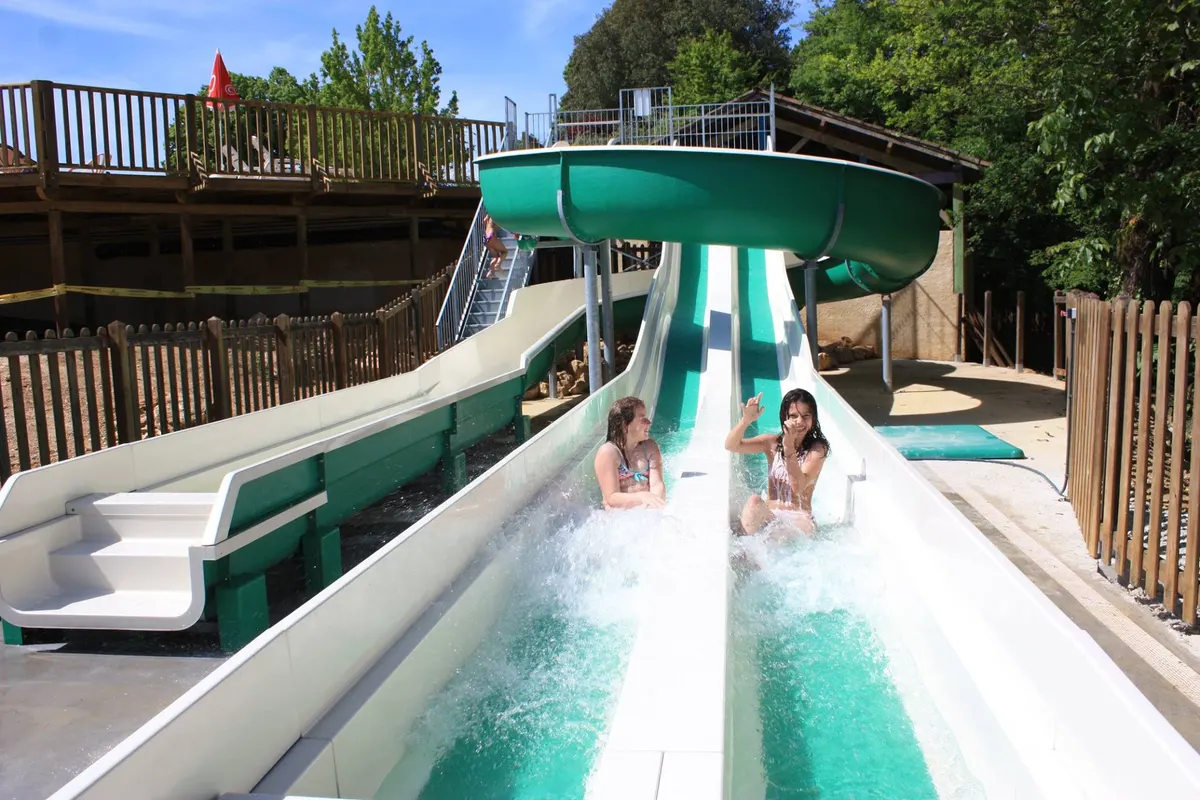 Camping Les Grottes De Roffy — hoofdfoto