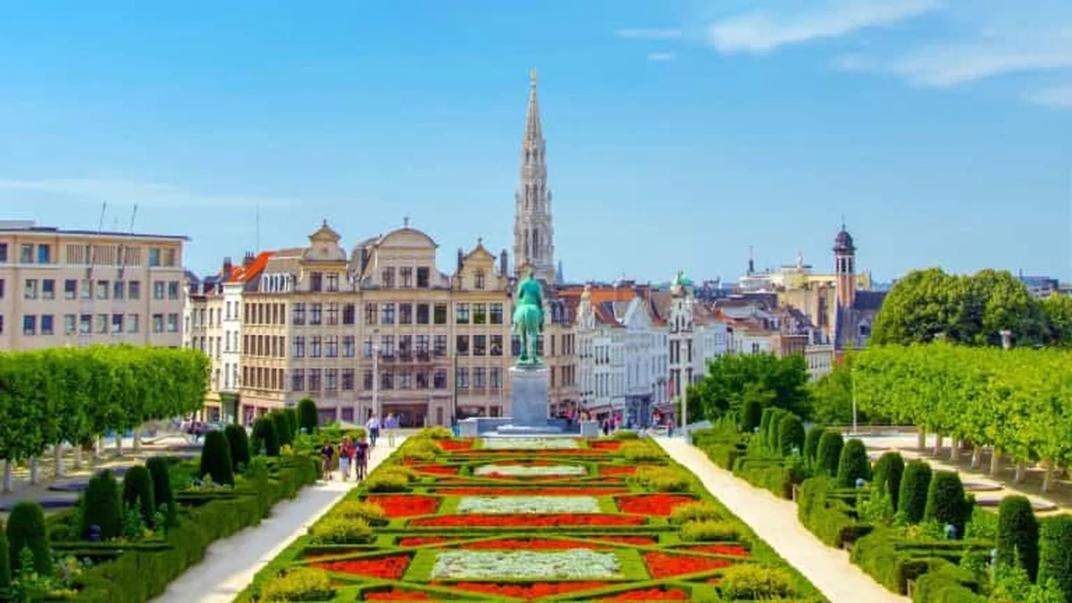Warwick Grand-Place Brussels — hoofdfoto