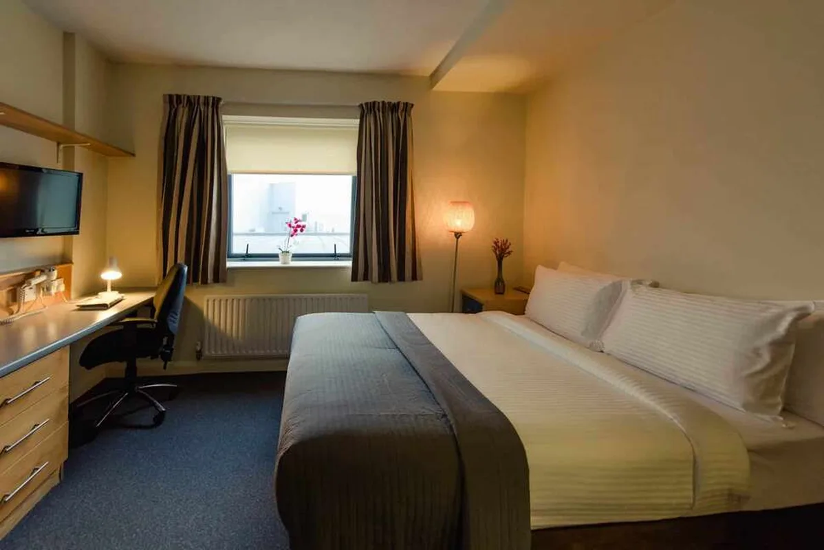 DCU Rooms All Hallows — hoofdfoto