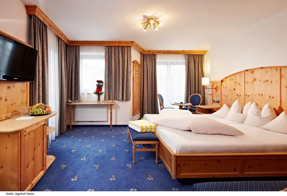 Hotel Jägerhof — hoofdfoto