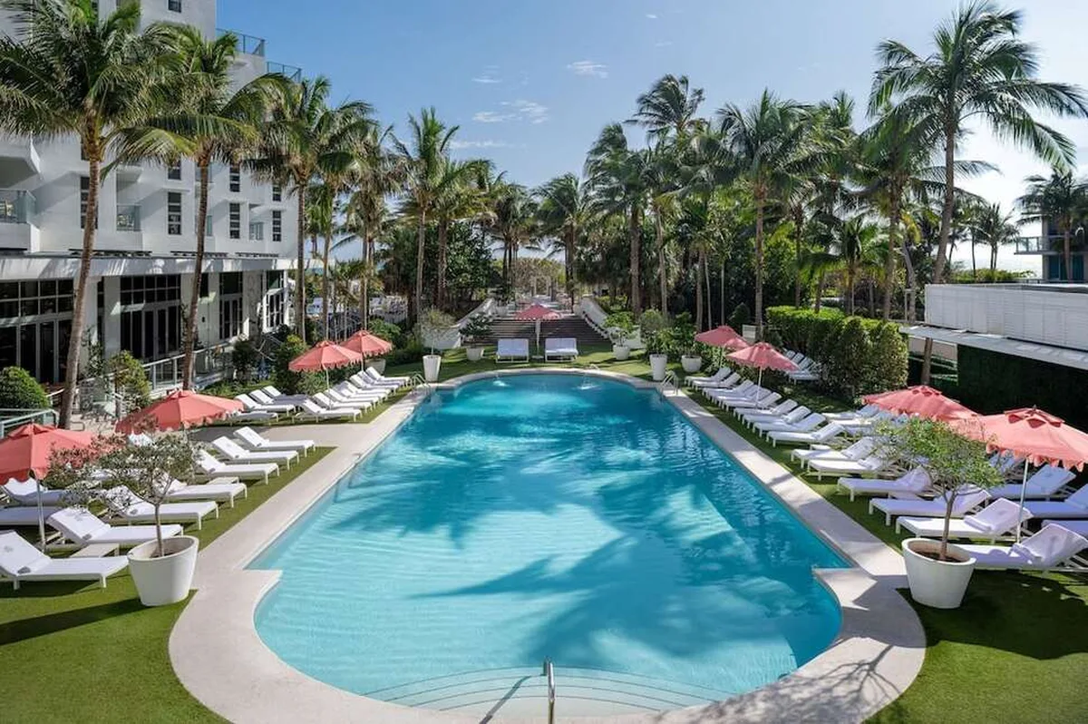 Cadillac Hotel & Beach Club — hoofdfoto