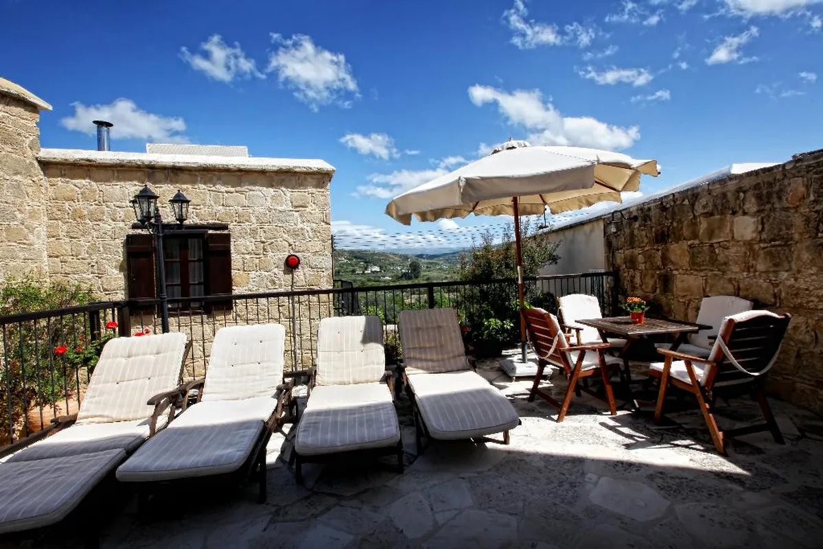 Leonidas Village Houses — hoofdfoto