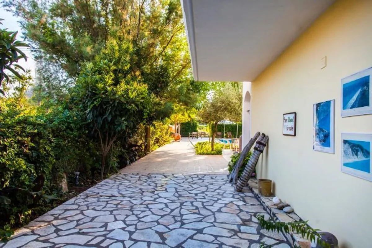 Thanasis Apartments — hoofdfoto