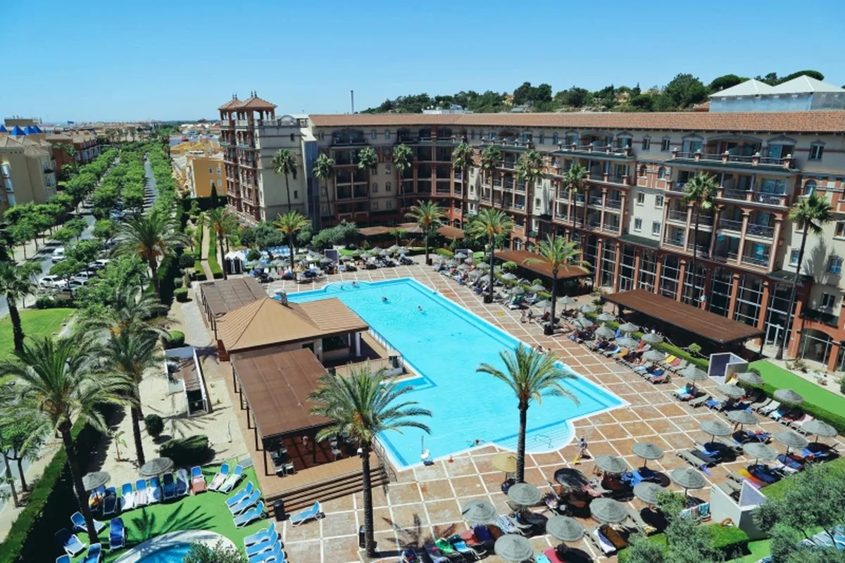 Ohtels Islantilla — hoofdfoto