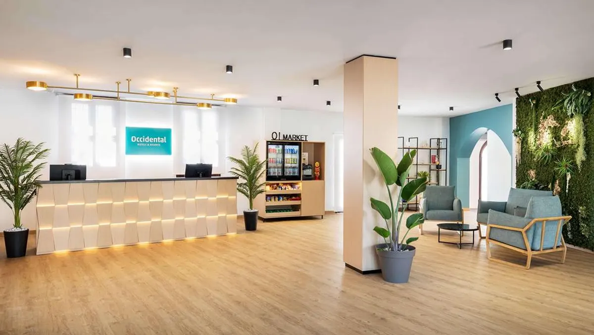 Occidental Pueblo Acantilado — hoofdfoto