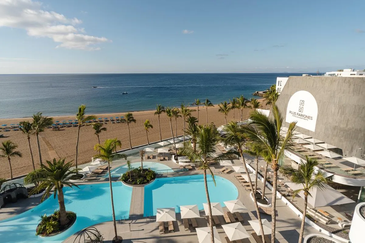 Plus Fariones Suite Hotel — hoofdfoto