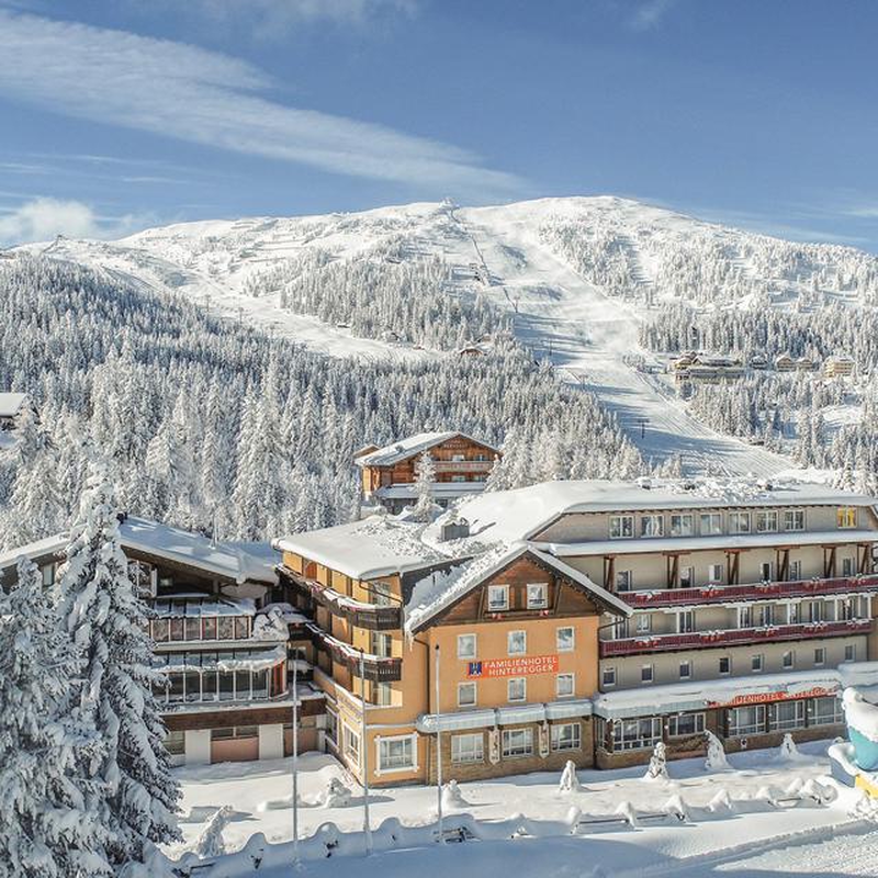 Familien-Erlebnishotel Hinteregger — hoofdfoto