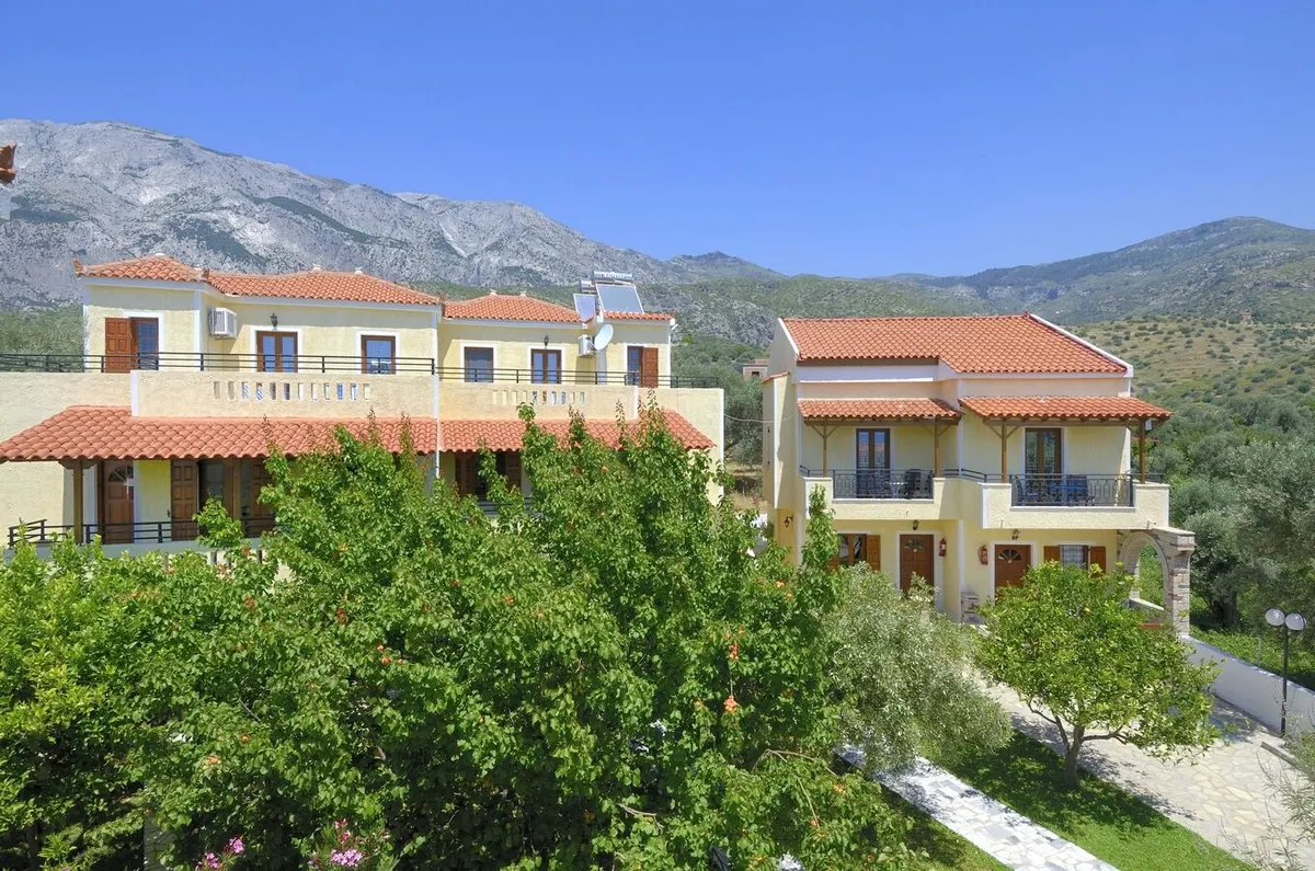 Agrilionas Hotel — hoofdfoto
