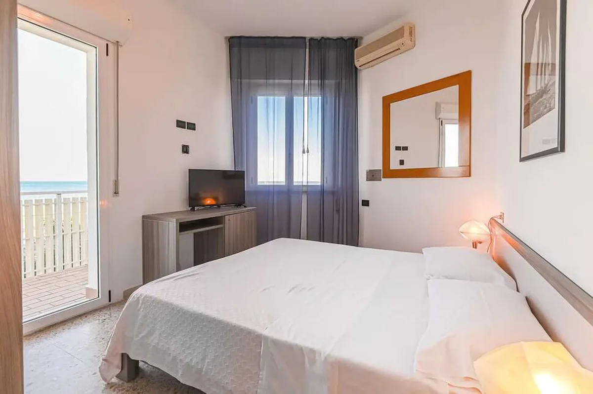 City Beach Resort Hotel — hoofdfoto