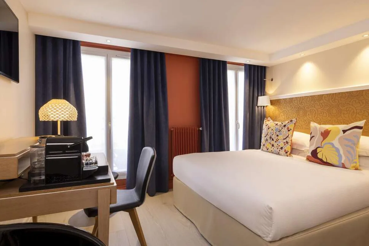 Hotel Elysees 8, hoofdfoto